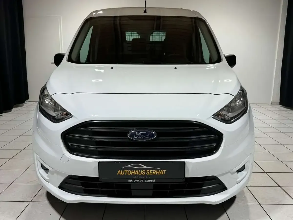Używany Ford Transit Connect S 101 KM (74 kW) 2018 Biały Minivan