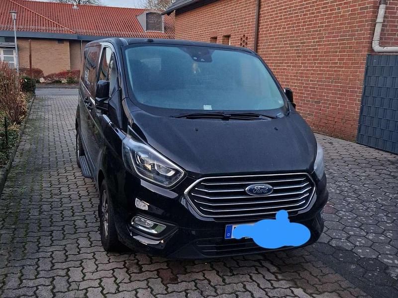 Gebraucht Ford Transit Custom Trend 131 PS (96 kW) 2020 Schwarz Van / Kleinbus