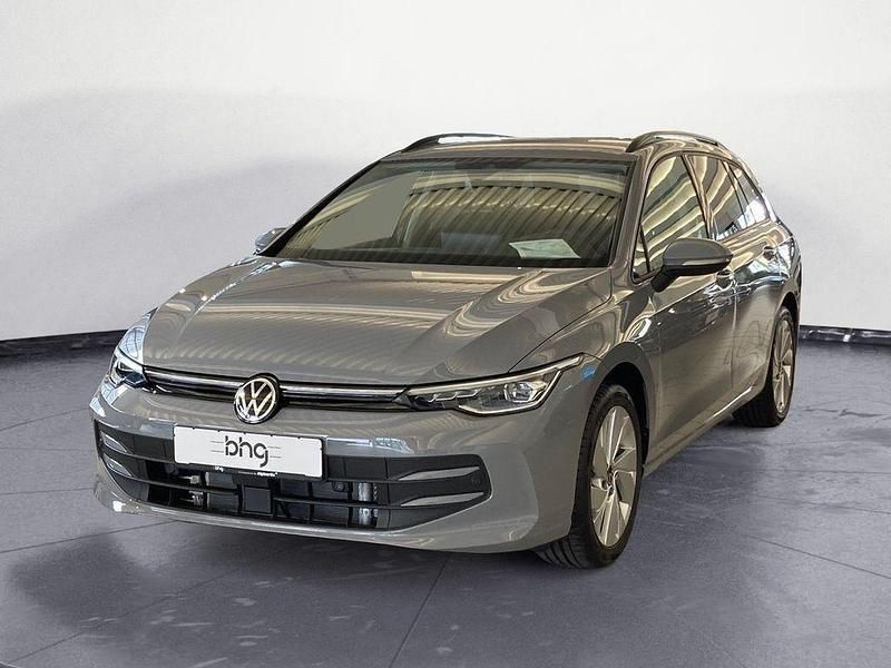 Grau Neu 2024 VW Golf VIII Life Kombi | 37.410 € - Bild 1/4