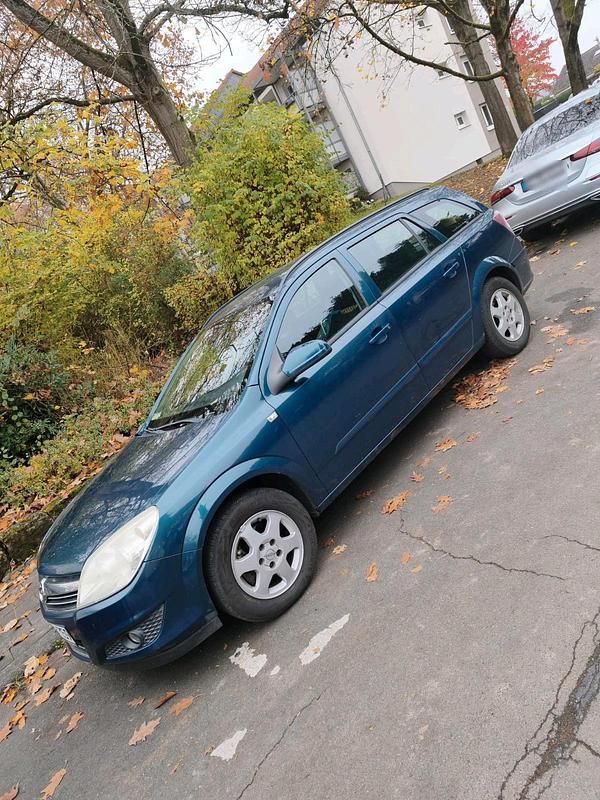 Usata Opel Astra 105 CV (77 kW) 2007 Verde Berlina