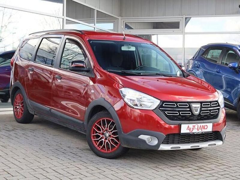 Gebraucht Dacia Lodgy Stepway 102 PS (75 kW) 2019 Rot Van / Kleinbus