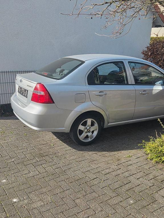 Gebraucht Chevrolet Aveo LT 94 PS (69 kW) 2005 Grau Limousine