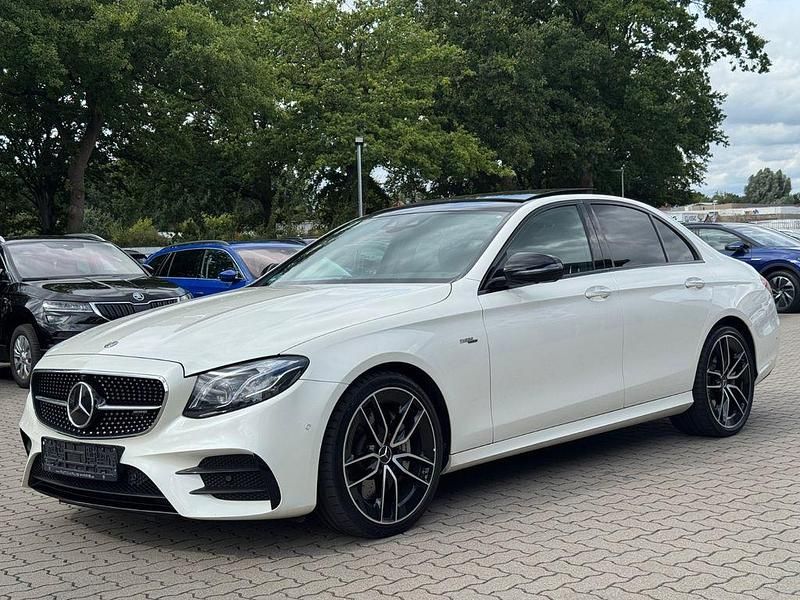Weiß Gebraucht 2020 Mercedes E53 AMG AMG Limousine | 49.980 € (Fairer Preis) - Bild 1/4