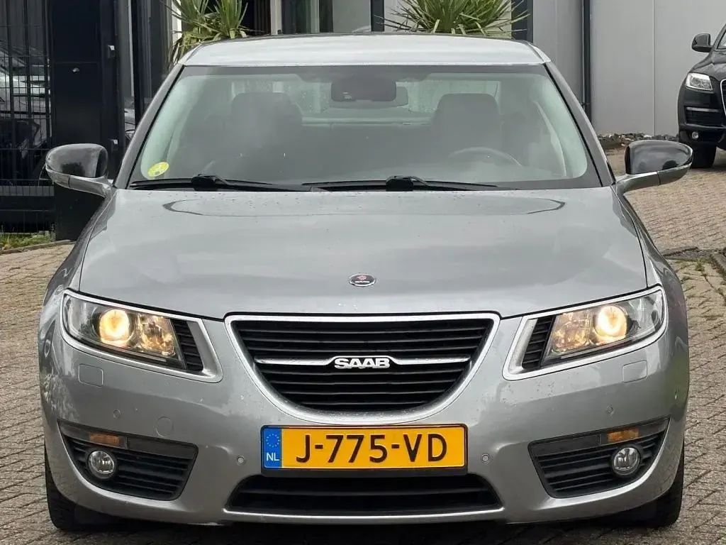 Gebraucht Saab 9-5 Linear 160 PS (117 kW) 2010 Grau Limousine