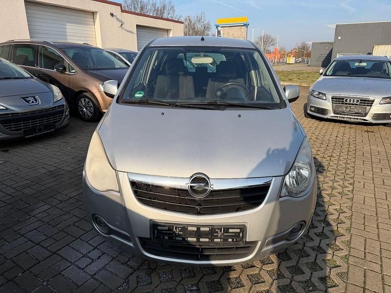 Gebraucht Opel Agila Edition 86 PS (63 kW) 2008 Silber Kleinwagen