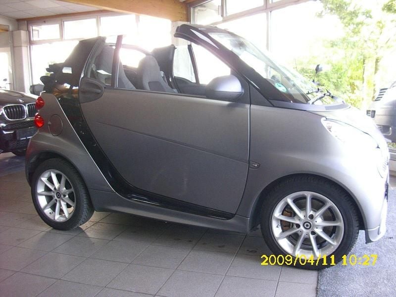 Gebraucht Smart ForTwo Cabrio 71 PS (52 kW) 2015 Schwarz Cabrio
