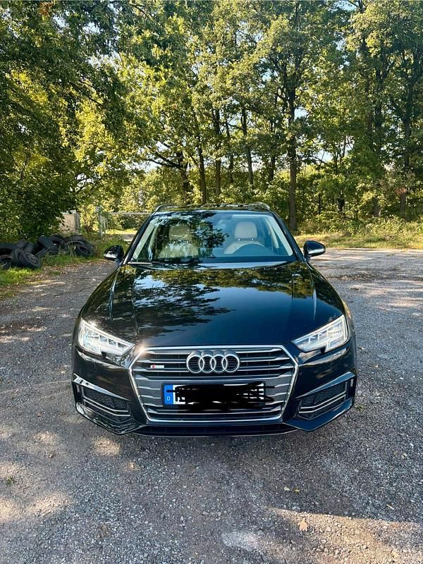 Gebraucht Audi A4 150 PS (110 kW) 2016 Schwarz Kombi