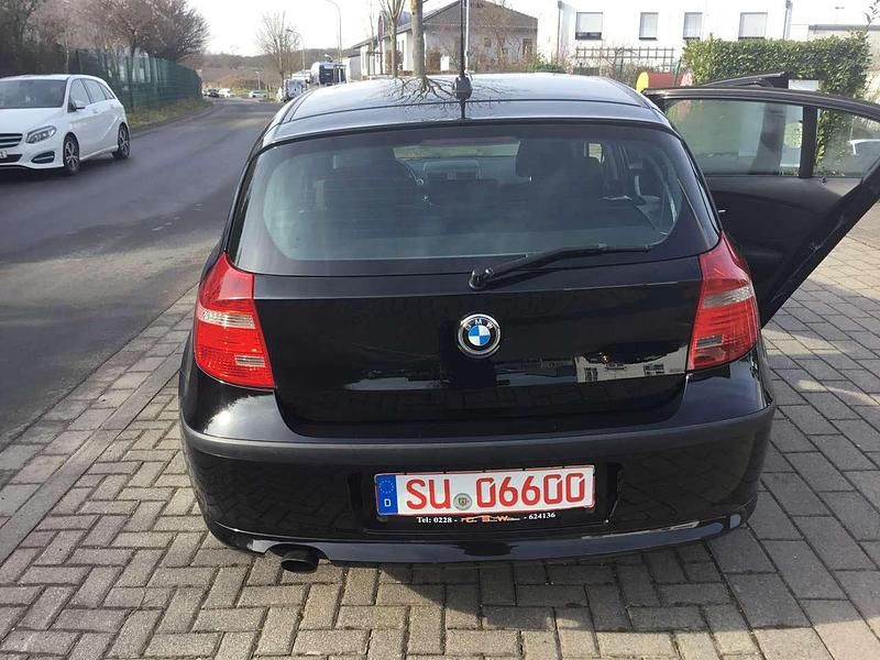 Gebraucht BMW 116 116 PS (85 kW) 2007 Schwarz Kleinwagen