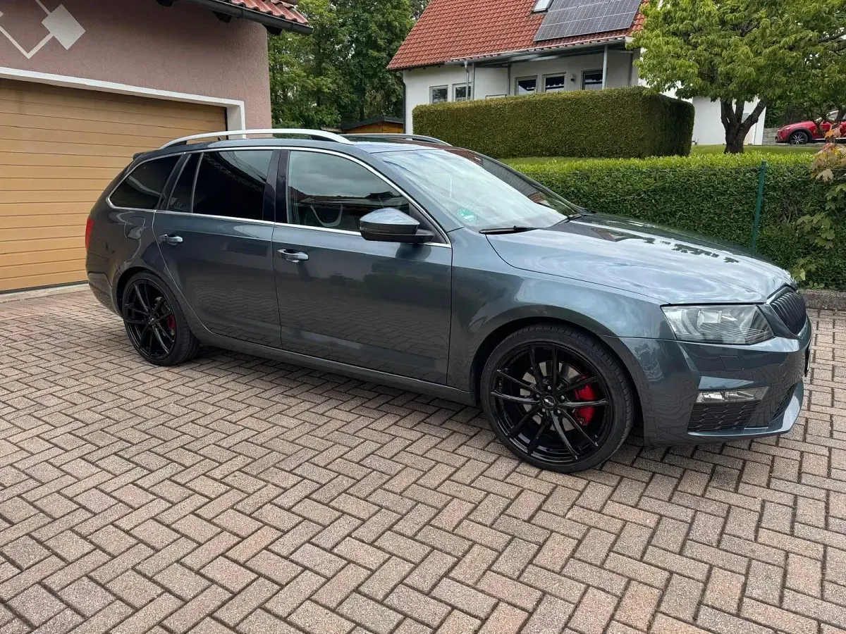 Usata Skoda Octavia RS 184 CV (135 kW) 2017 Grigio Station wagon