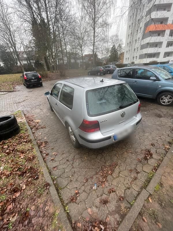 Gebraucht VW Golf 101 PS (74 kW) 2003 Silber Coupé