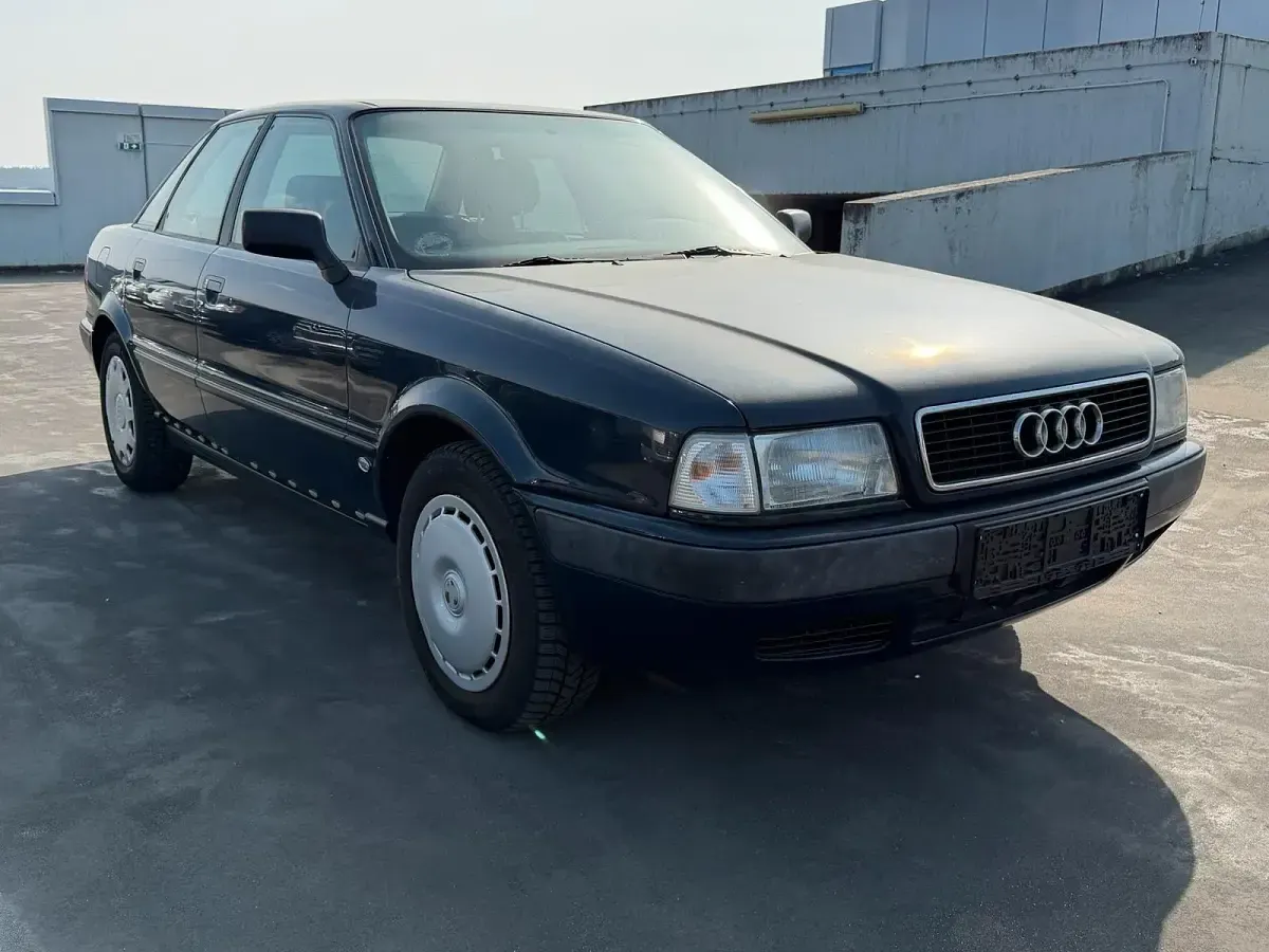 Gebraucht Audi 80 90 PS (66 kW) 1994 Blau Limousine