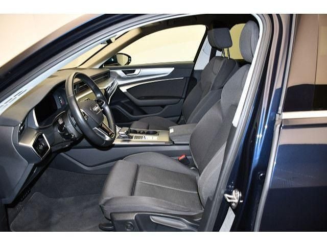 Gebraucht Audi A6 Ambiente 265 PS (194 kW) 2021 Firmamentblau metallic Kombi
