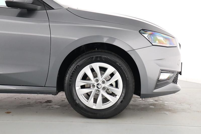 Gebraucht Skoda Fabia Style 95 PS (69 kW) 2023 Graphitegrau metallic Kleinwagen