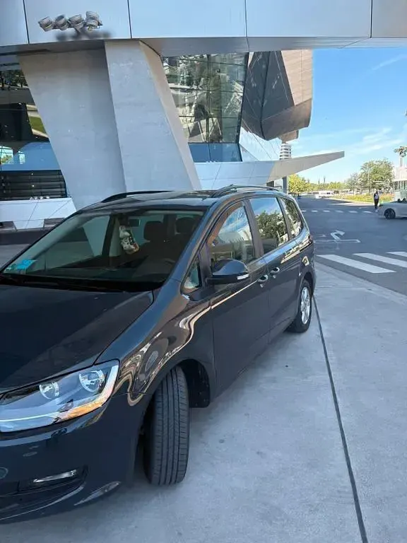 Gebraucht VW Sharan Beach 150 PS (110 kW) 2015 Grau Van / Kleinbus