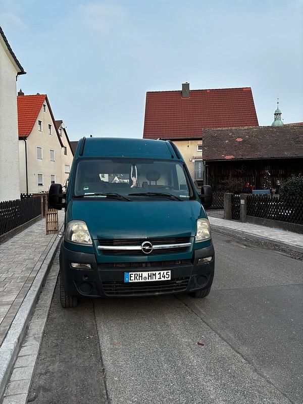 Gebraucht Opel Movano 145 PS (106 kW) 2009 Grün Van / Kleinbus