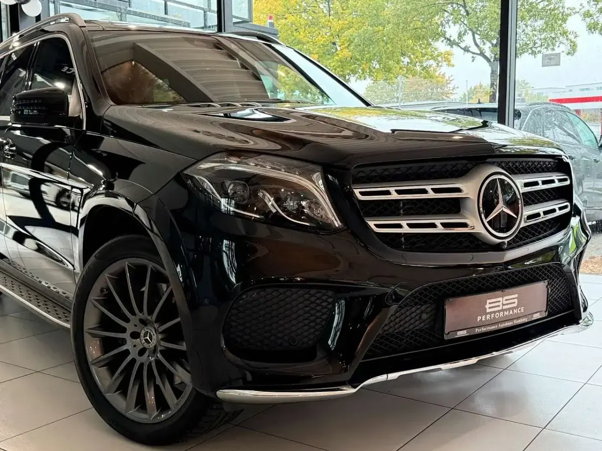 Gebraucht Mercedes GLS350 AMG line 258 PS (189 kW) 2019 Schwarz SUV