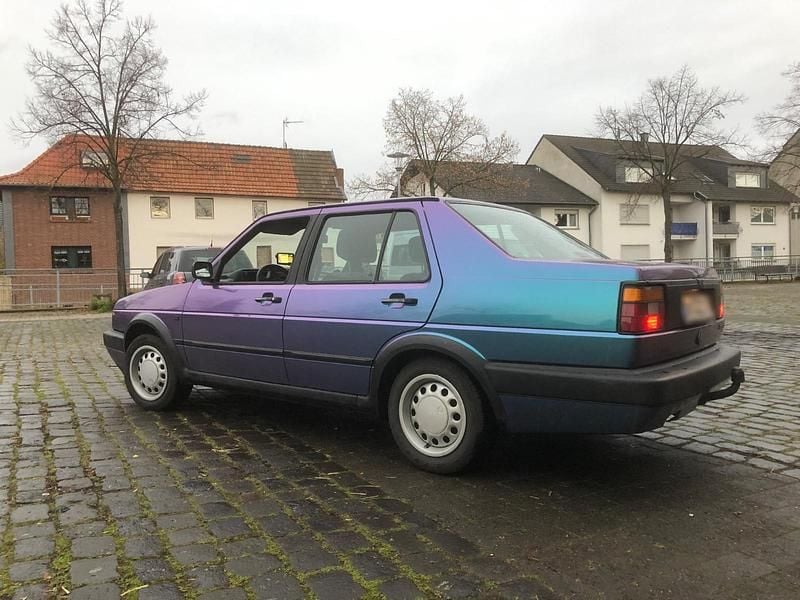 Second-hand VW Jetta 69 CP (50 kW) 1990 Berlinǎ