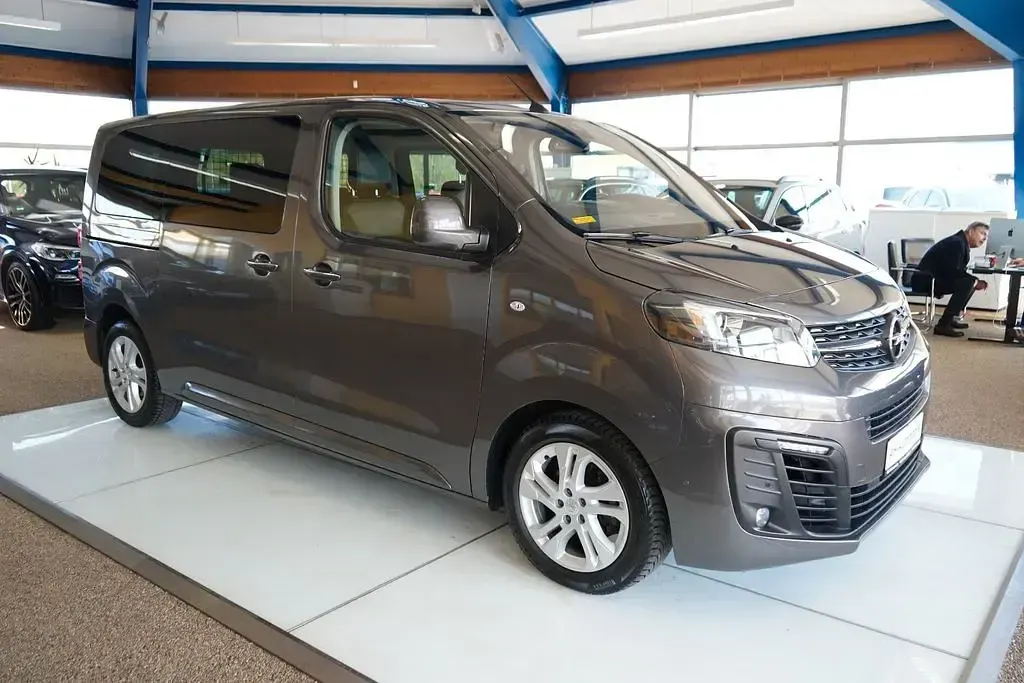 Gebraucht Opel Zafira Life 177 PS (130 kW) 2022 Braun Van / Kleinbus