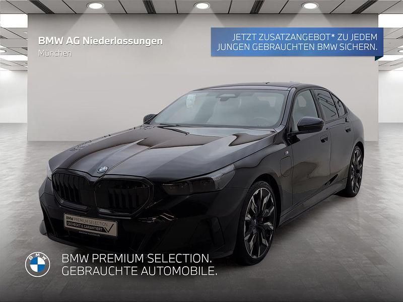 Schwarz Gebraucht 2025 BMW 550e Comfort Edition Limousine | 81.909 € (Fairer Preis) - Bild 1/2