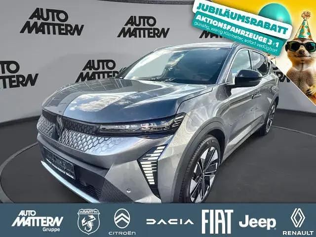 Grau Gebraucht 2024 Renault Scénic Komfort Van / Kleinbus | 41.889 € - Bild 1/4