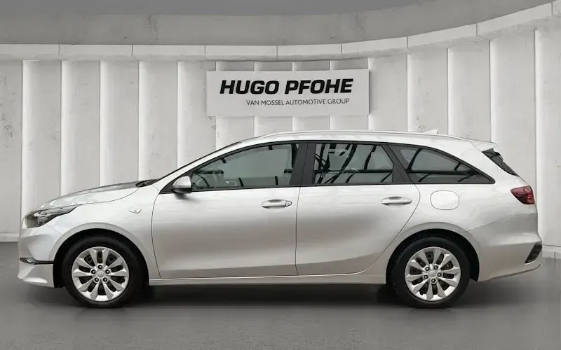 Gebraucht Kia Ceed Sportswagon Vision 100 PS (73 kW) 2023 Silber Kombi