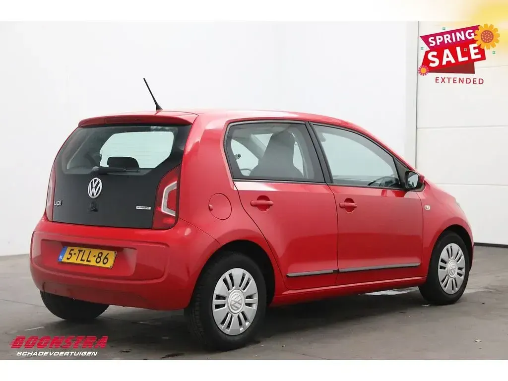 Second-hand VW up! move up! 60 CP (44 kW) 2014 Roșu Hatchback