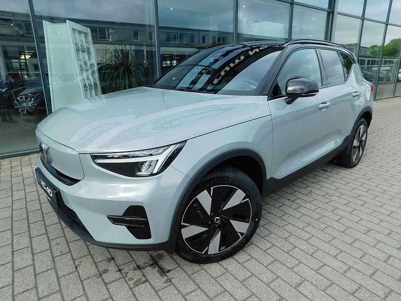 Vapourgrey Gebraucht 2024 Volvo XC40 Plus SUV | 56.900 € - Bild 1/4