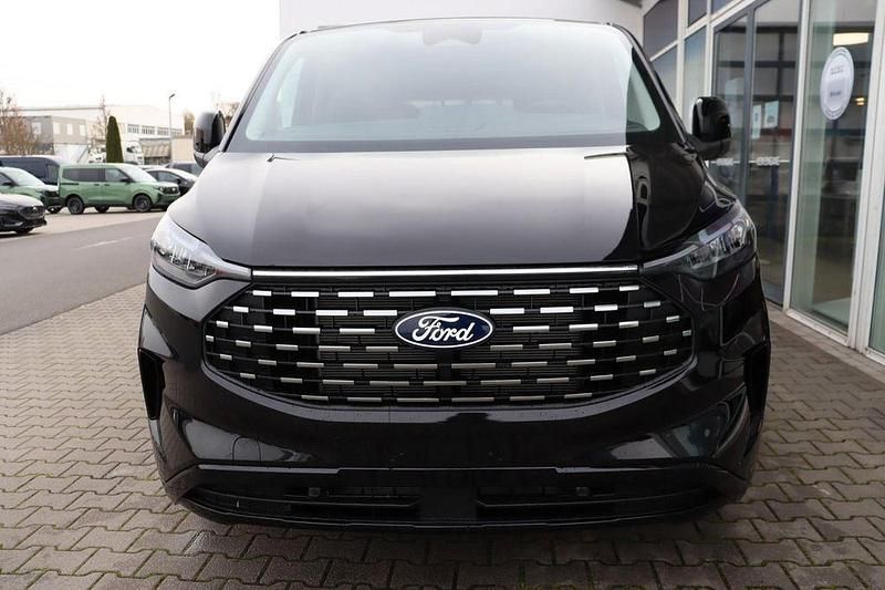 Neu Ford Tourneo Titanium 170 PS (125 kW) 2026 Agate black metallic Van / Kleinbus