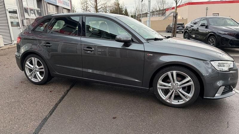 Gebraucht Audi A3 S-Line 150 PS (110 kW) 2017 Daytonagrau Limousine