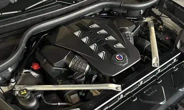 Gebraucht Alpina XB7 621 PS (456 kW) 2023 Mineralweiss metallic SUV