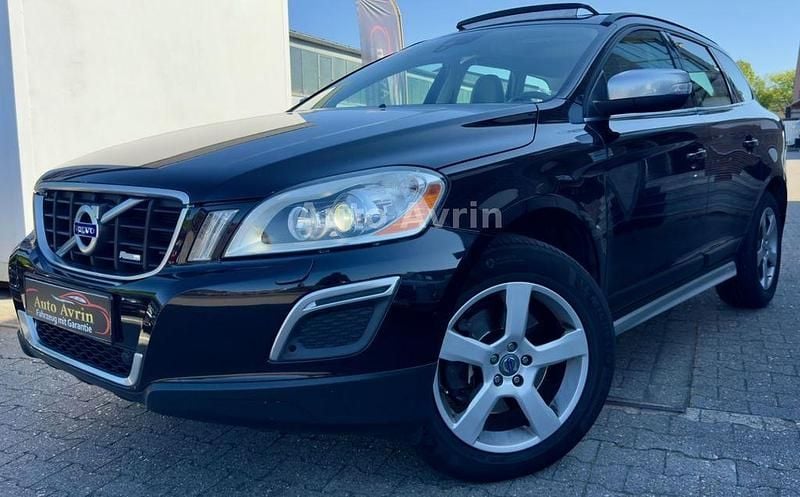 Schwarz Gebraucht 2010 Volvo XC60 R-Design SUV | 13.499 € (Teuer) - Bild 1/4