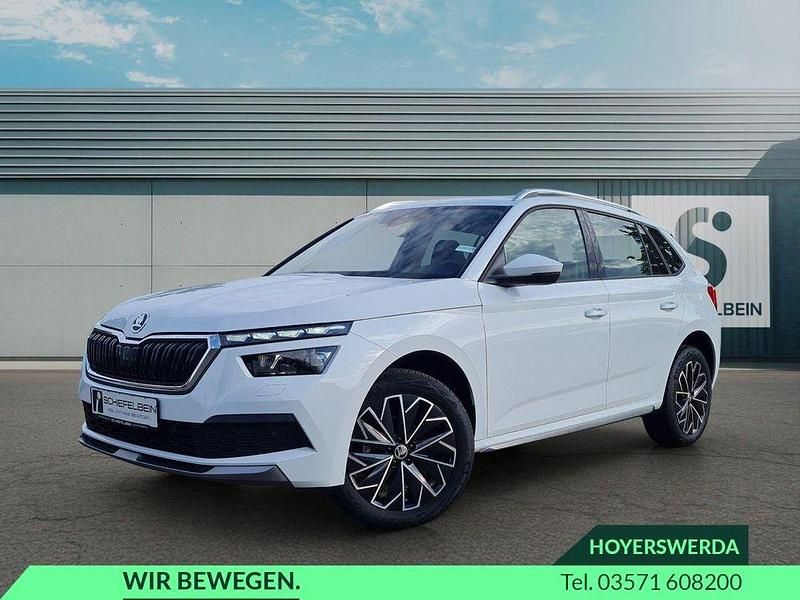 Moonweiss metallic Gebraucht 2023 Skoda Kamiq Style SUV | 22.980 € - Bild 1/4