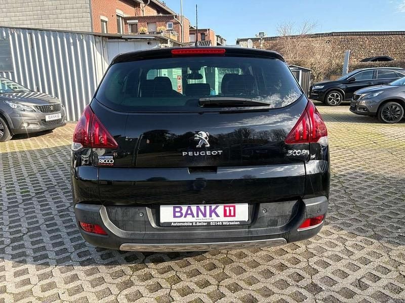 Gebraucht Peugeot 3008 131 PS (96 kW) 2016 Lackierung schwarz SUV