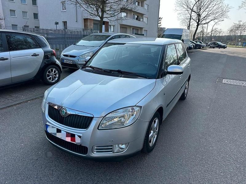 Gebraucht Skoda Fabia GreenLine 80 PS (58 kW) 2008 Silber Limousine