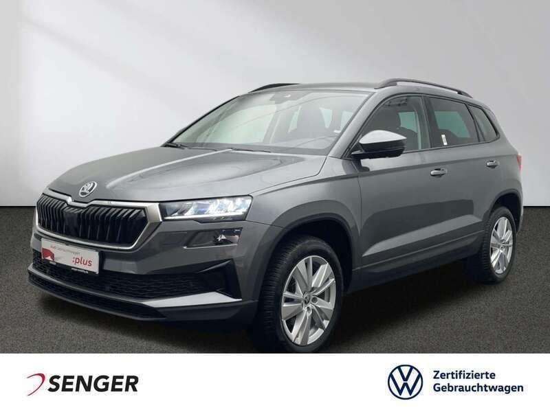 Grau Gebraucht 2024 Skoda Karoq Selection SUV | 30.440 € (Fairer Preis) - Bild 1/4