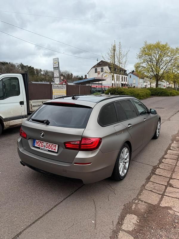 Gebraucht BMW 520 190 PS (139 kW) 2017 Kombi