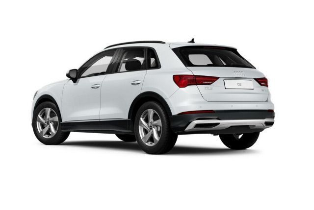 Gebraucht Audi Q3 Ambiente 150 PS (110 kW) 2022 Gletscherweiß metallic SUV