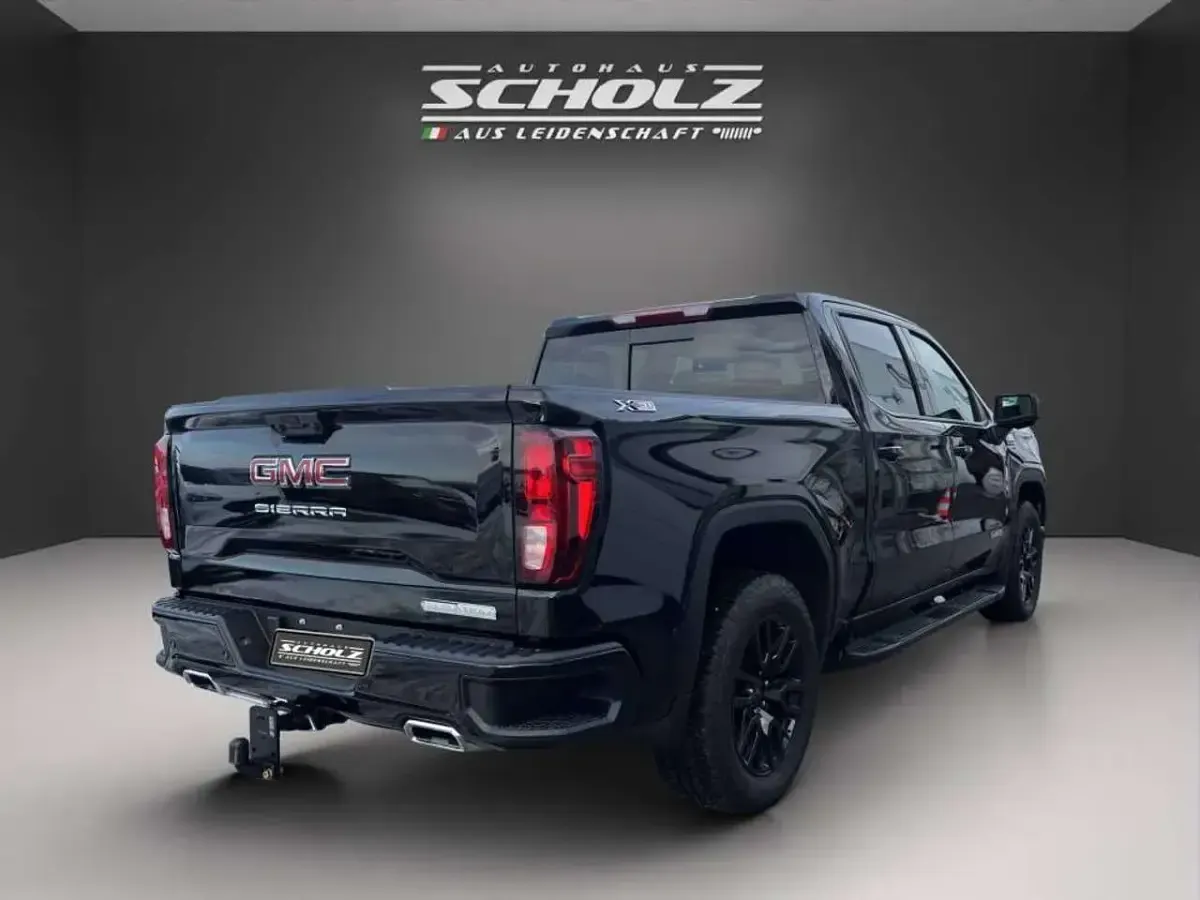 Nowe GMC Sierra 309 KM (227 kW) 2026 Czarny Pickup