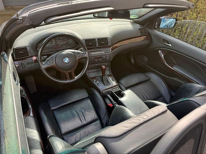Gebraucht BMW 320 Shadowline 231 PS (169 kW) 2003 Schwarz Cabrio