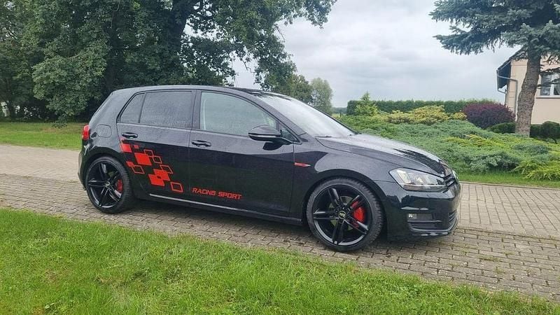Gebraucht VW Golf VII Cup 140 PS (102 kW) 2015 Limousine
