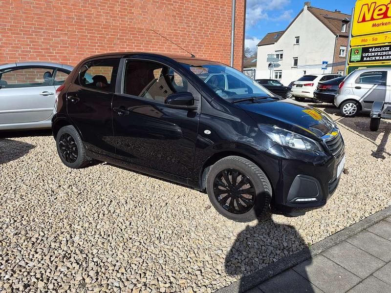 Gebraucht Peugeot 108 Active 69 PS (50 kW) 2014 Schwarze metallic klarlack Kleinwagen