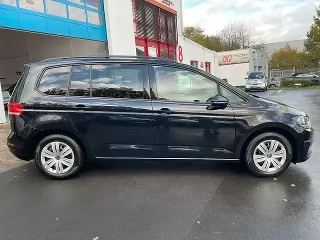 Gebraucht VW Touran 155 PS (114 kW) 2023 Andere Van / Kleinbus