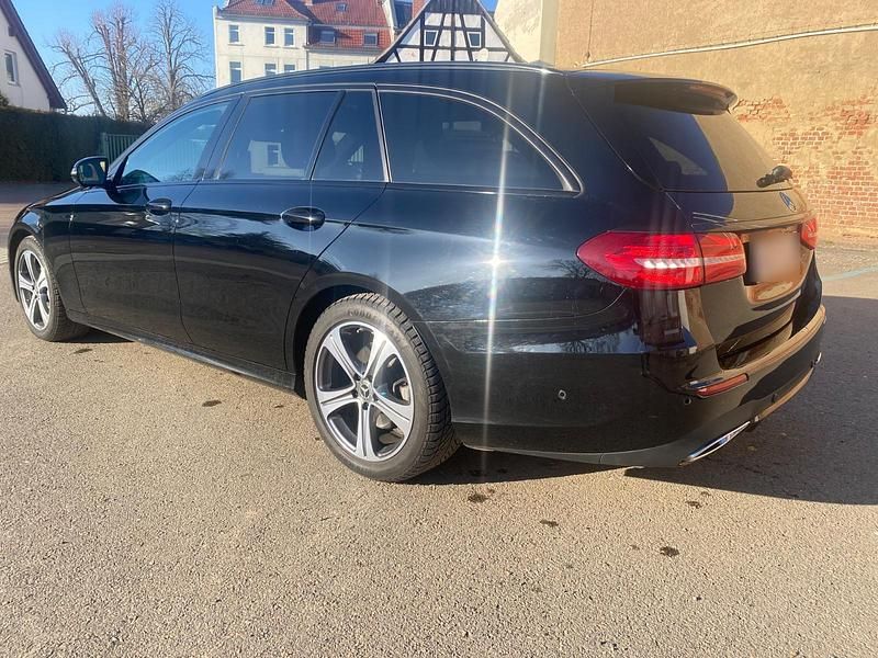 Gebraucht Mercedes E400 AMG 340 PS (250 kW) 2019 Schwarz Kombi