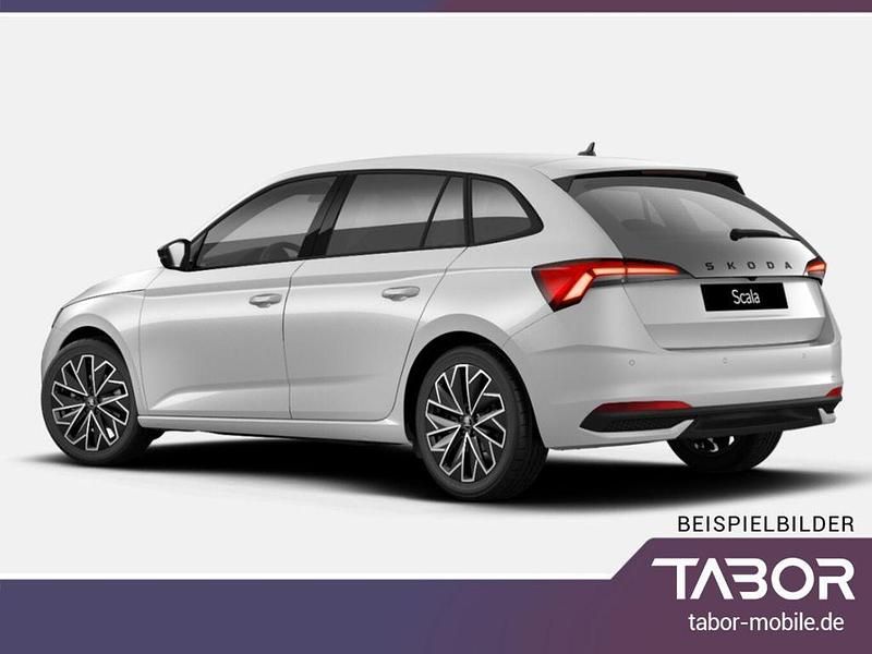 Neu Skoda Scala Dynamic 150 PS (110 kW) 2026 Moon white metallic Kleinwagen