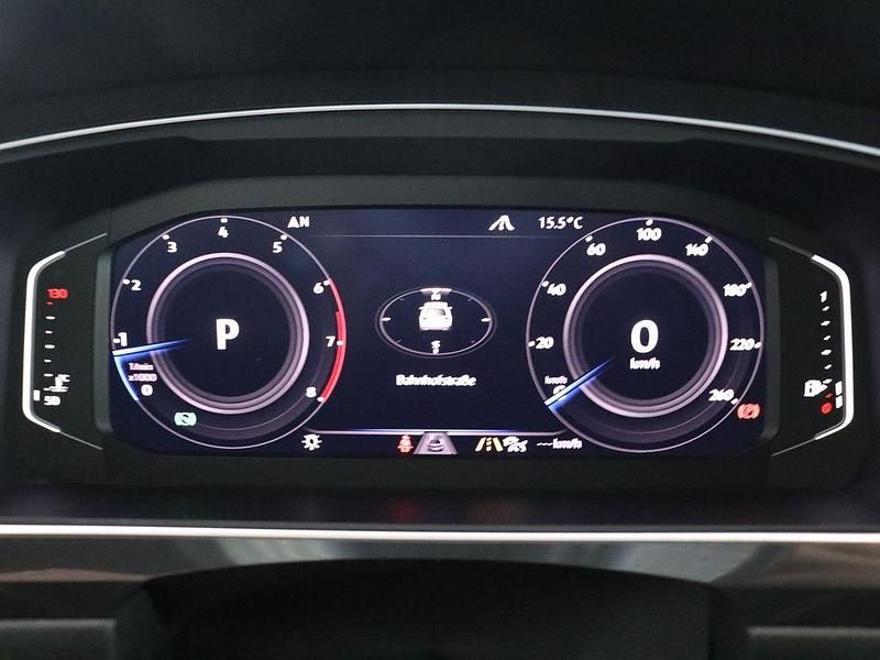 Gebraucht VW Tiguan Allspace R-line 220 PS (161 kW) 2019 Deep black perleffekt SUV