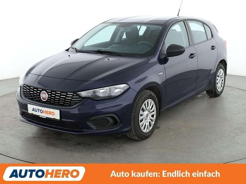 Blau Gebraucht 2018 Fiat Tipo Pop Limousine | 9.620 € (Fairer Preis) - Bild 1/3