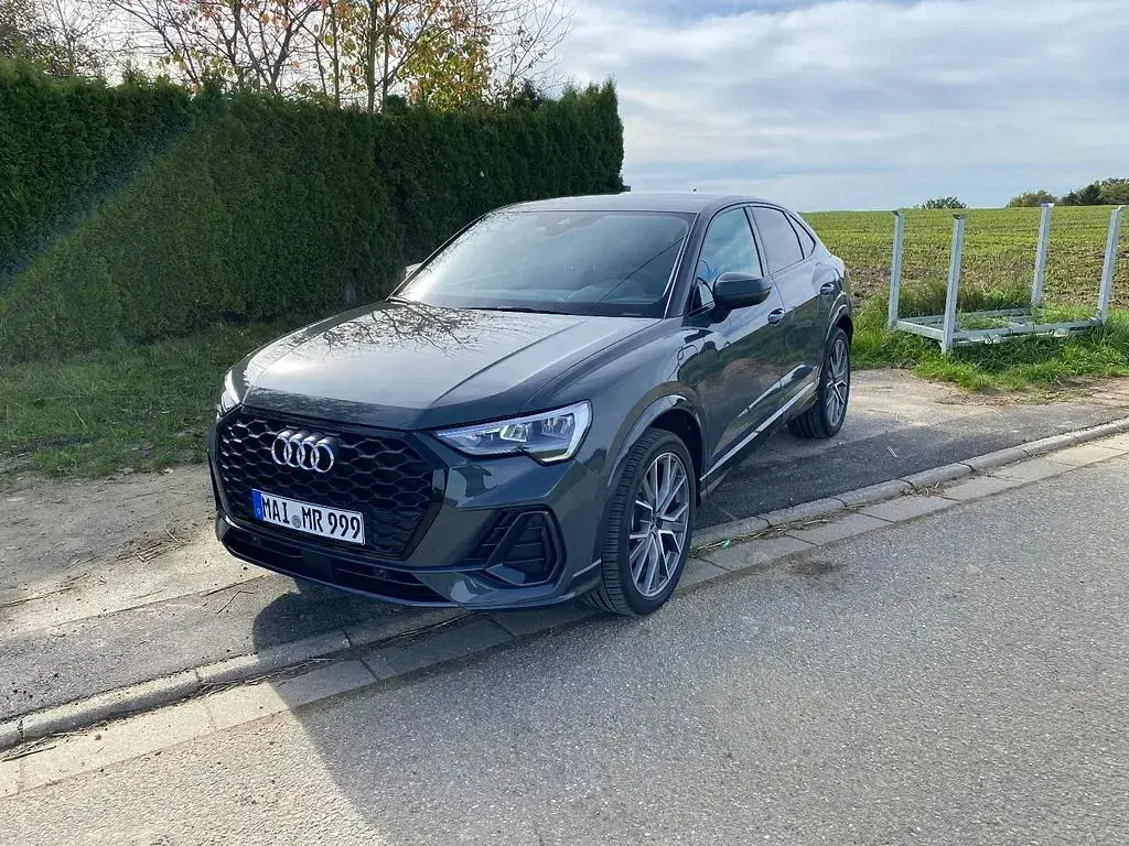 Gebraucht Audi Q3 Sportback Sport 245 PS (180 kW) 2021 Grau SUV