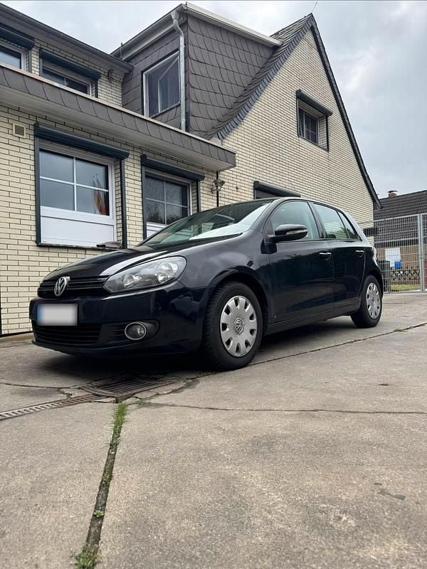 Gebraucht VW Golf VII 86 PS (63 kW) 2012 Schwarz Limousine