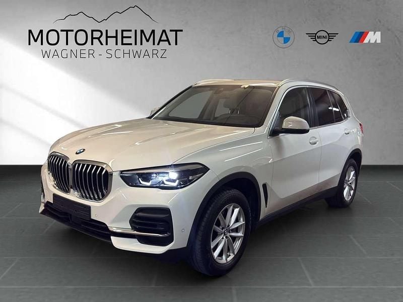 Gebraucht BMW X5 Sport Line 286 PS (210 kW) 2022 Alpinweiß uni SUV