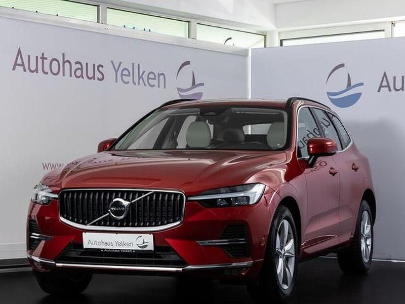 Rot (fusion red) Gebraucht 2023 Volvo XC60 SUV | 29.990 € - Bild 1/4